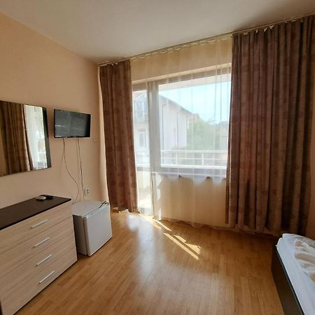 Guest House Lazur Obzor Room photo